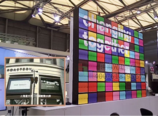 洪海展示機甲戶外廣告的優(yōu)勢！